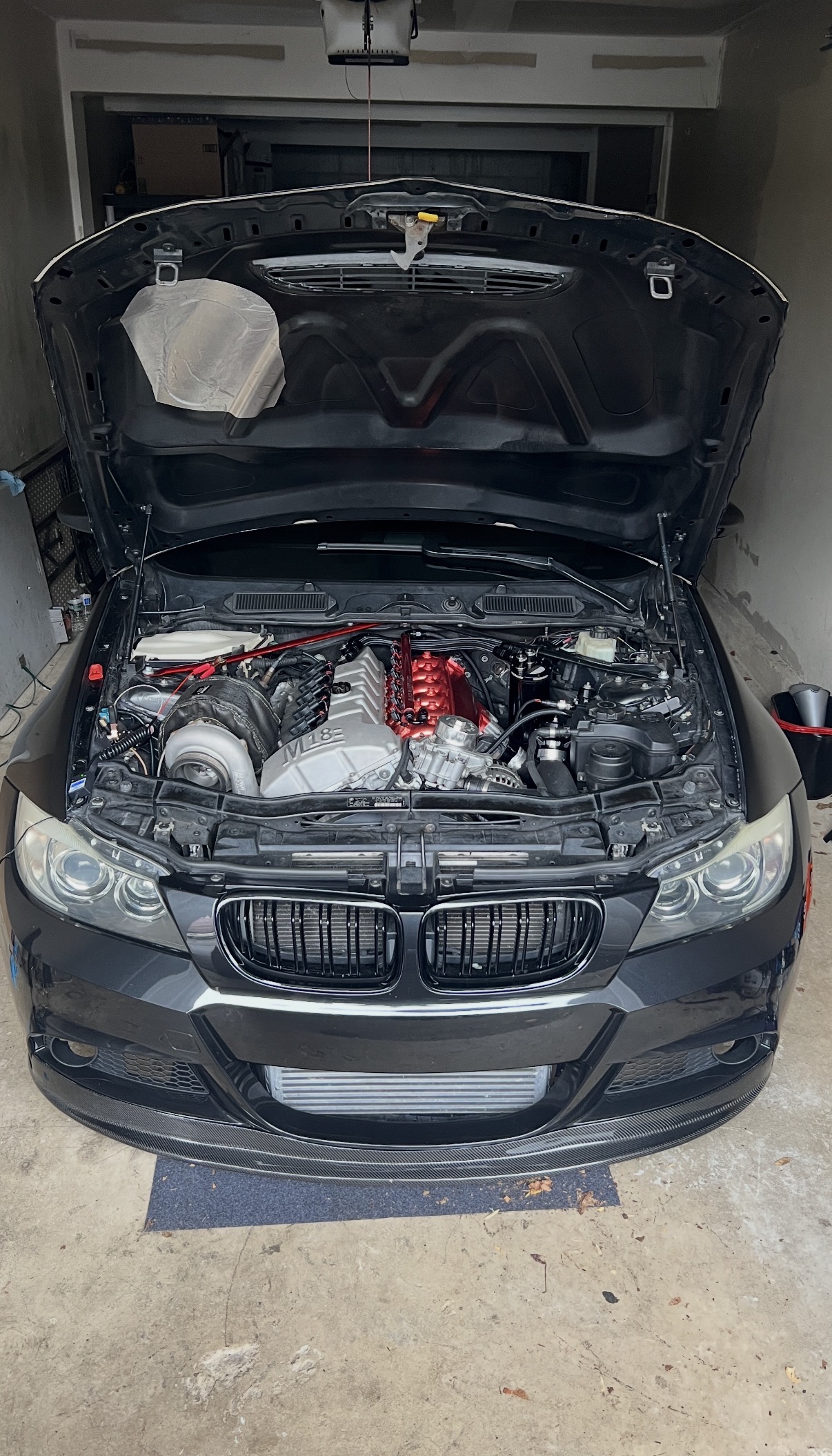 Chef's N54 engine bay